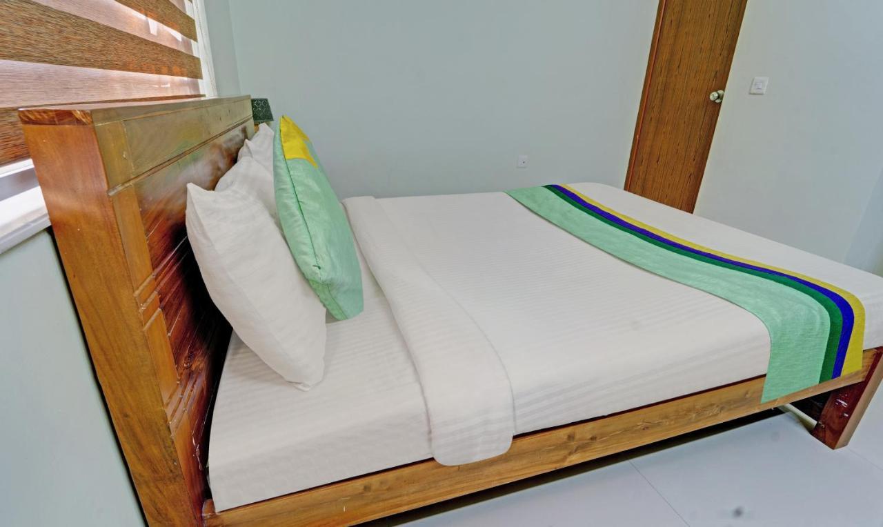 Sreepathi Nirmalyam 400 Mts From Guruvayoor Temple Hotel Guruvayur Ngoại thất bức ảnh