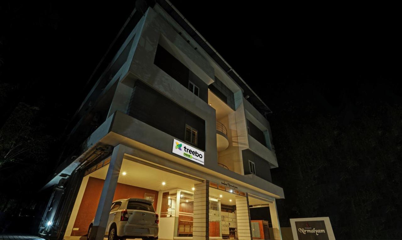 Sreepathi Nirmalyam 400 Mts From Guruvayoor Temple Hotel Guruvayur Ngoại thất bức ảnh