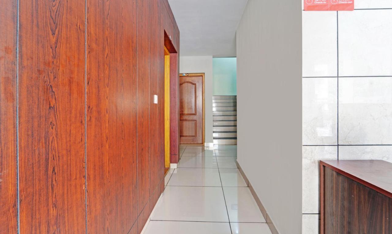 Sreepathi Nirmalyam 400 Mts From Guruvayoor Temple Hotel Guruvayur Ngoại thất bức ảnh