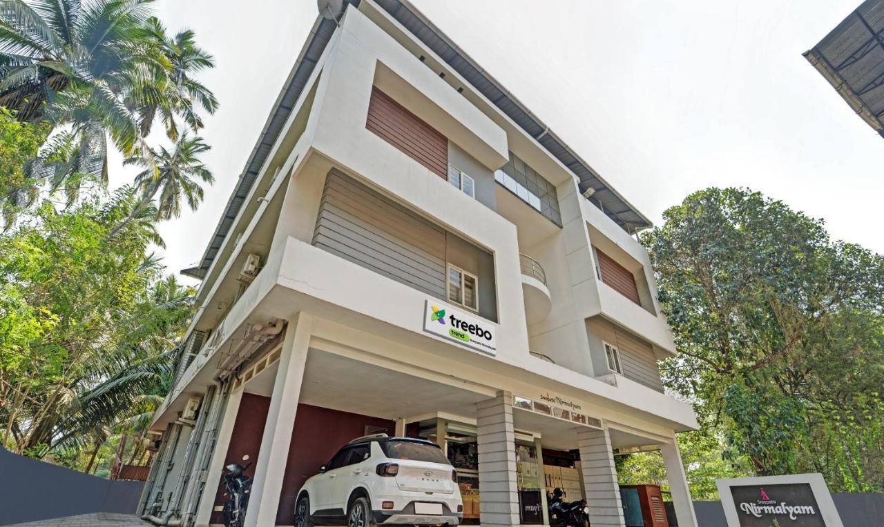 Sreepathi Nirmalyam 400 Mts From Guruvayoor Temple Hotel Guruvayur Ngoại thất bức ảnh