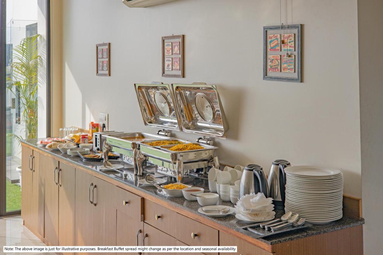 Sreepathi Nirmalyam 400 Mts From Guruvayoor Temple Hotel Guruvayur Ngoại thất bức ảnh
