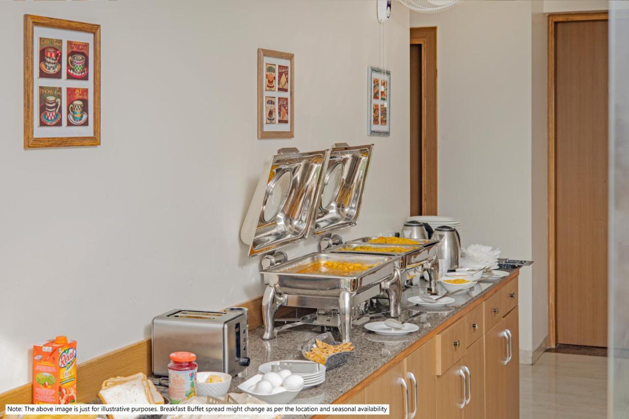 Sreepathi Nirmalyam 400 Mts From Guruvayoor Temple Hotel Guruvayur Ngoại thất bức ảnh